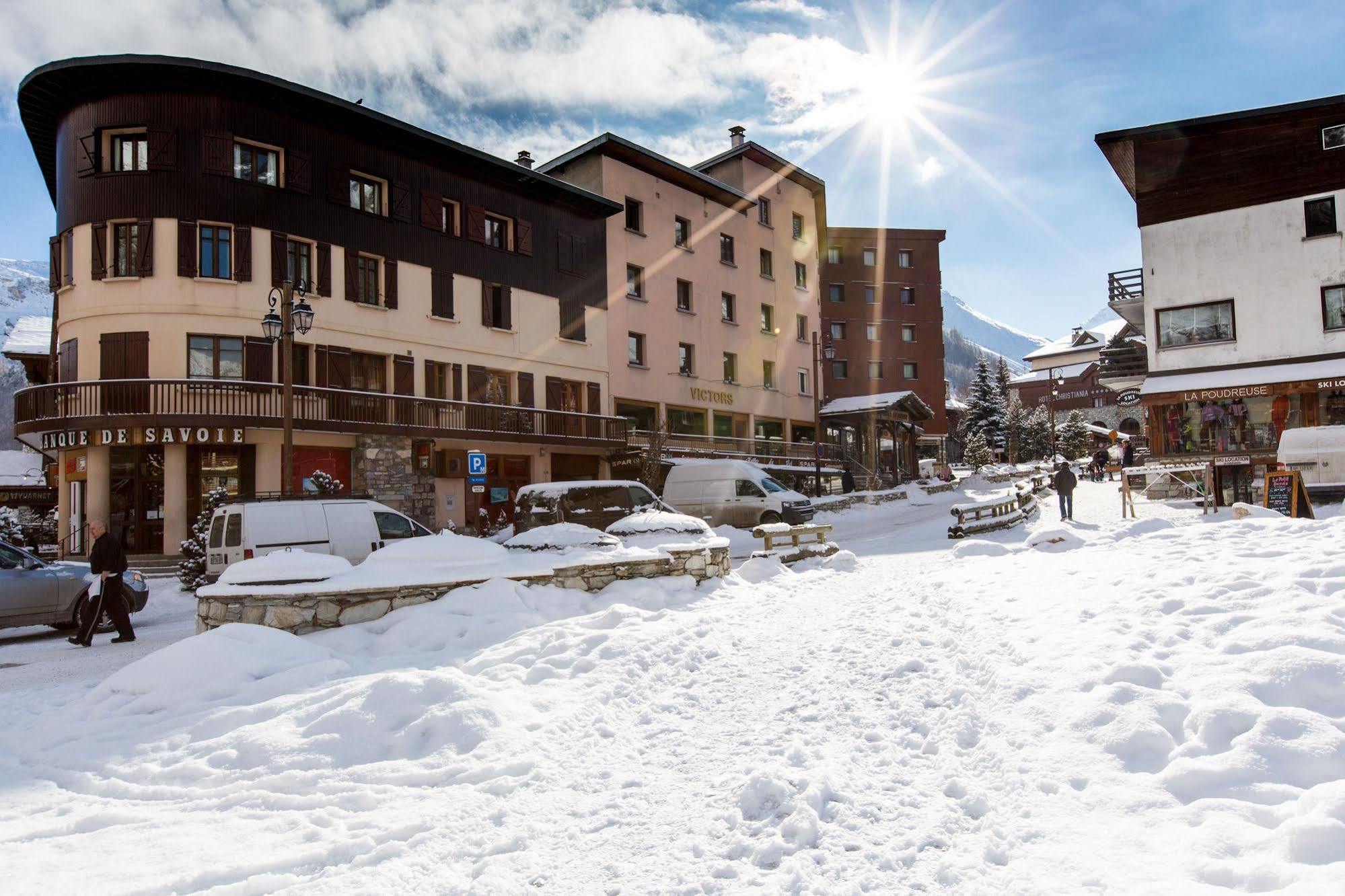 Langley Hotel Victors Val-d'Isere Exterior photo
